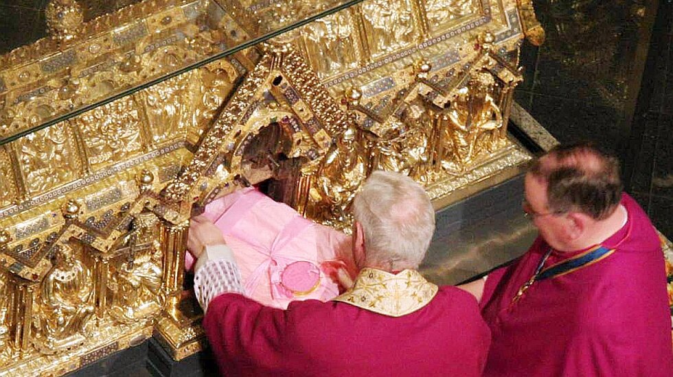 Erhebung der Reliquien im Aachener Dom (Bistum Aachen)