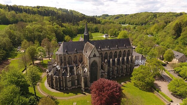 Impressionen vom Altenberger Dom / © Drohne (DR)