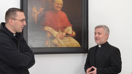 Kardinal Meisner - hier auf einem Porträt - eröffnete im Jahr 2000 das Priesterseminar des Neokatechumenalen Weges / © Beatrice Tomasetti  (DR)