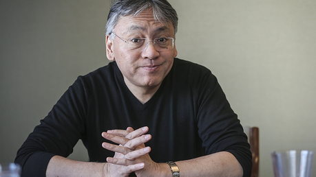 Der britisch-japanische Schriftsteller Kazuo Ishiguro bekommt den Literaturnobelpreis / © David Cooper (dpa)