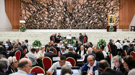 Debatten auf der Synode (KNA)
