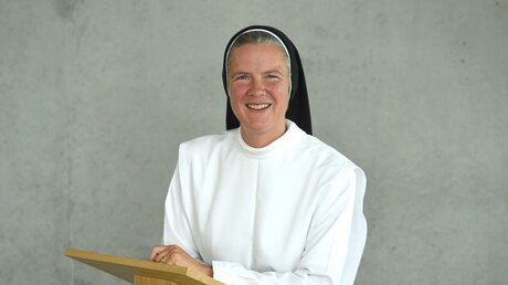 Schwester Ursula Hertewich, Dominikanerin im Kloster Arenberg in Koblenz. / © Conny Kurz (privat)