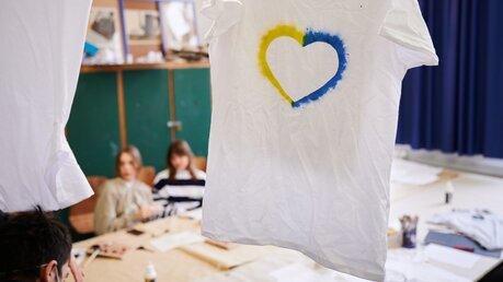 Schulen unterrichten geflüchtete Kinder aus der Ukraine / © Annette Riedl (dpa)