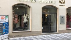 Auch eine Art 'Kirche', ein teurer Klamottenladsen (privat)