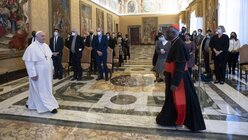 Papst Franziskus empfängt am 19. November Mitglieder der Schwedischen Akademie / © Vatican Media Press Office Hando/ANSA via ZUMA Press (dpa)